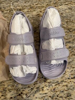 Native Lilac Glitter Hook & Loop Sandals